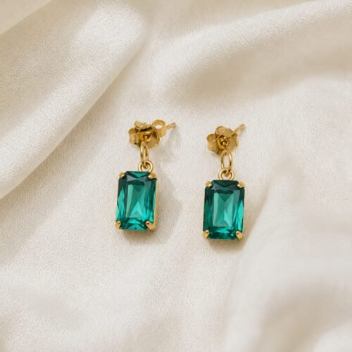 Elegant Emerald Green Crystal Drop Earrings for Women – Gold-Tone Dangle Stud Earrings